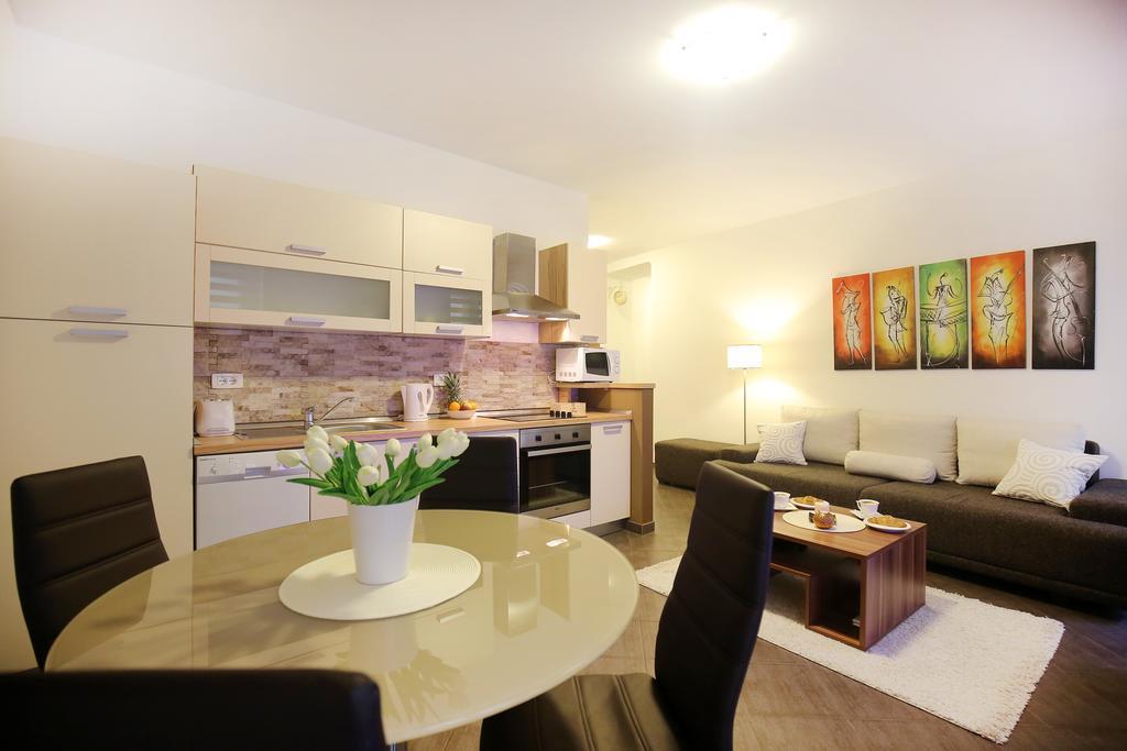 Allegro Exclusive Suites Old Town Center ザダル エクステリア 写真