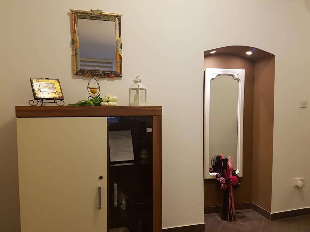 Allegro Exclusive Suites Old Town Center ザダル エクステリア 写真