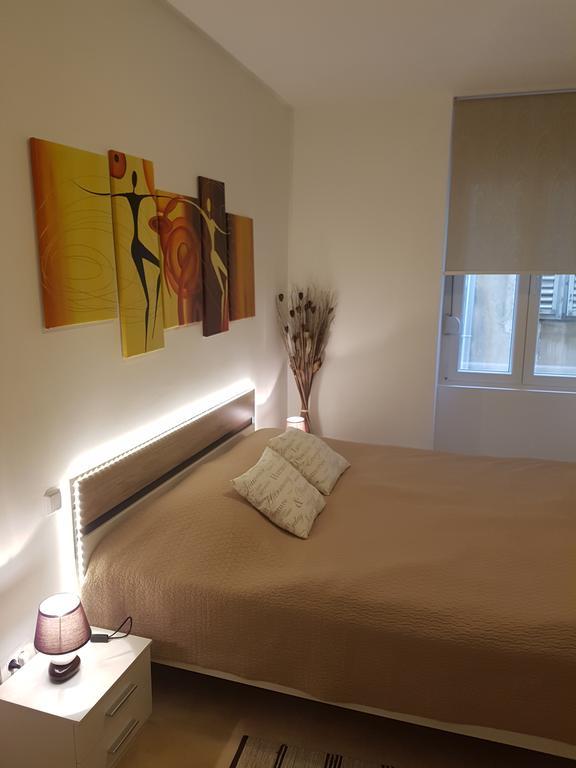 Allegro Exclusive Suites Old Town Center ザダル エクステリア 写真